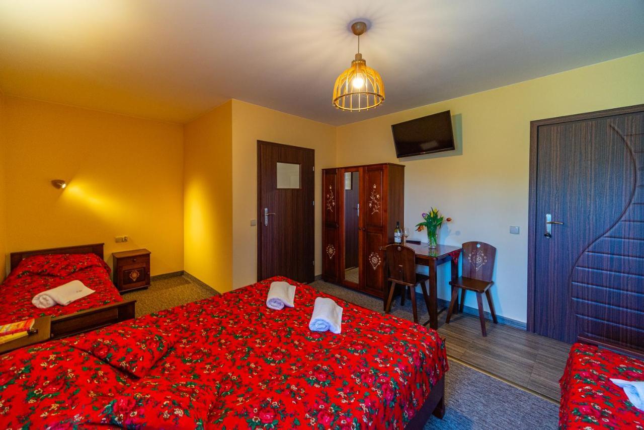 Apartamenty I Pokoje W Willi Na Ubocy Suche Exterior photo