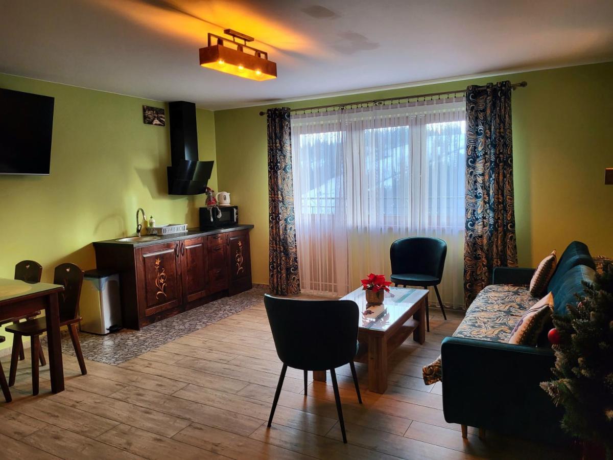 Apartamenty I Pokoje W Willi Na Ubocy Suche Exterior photo
